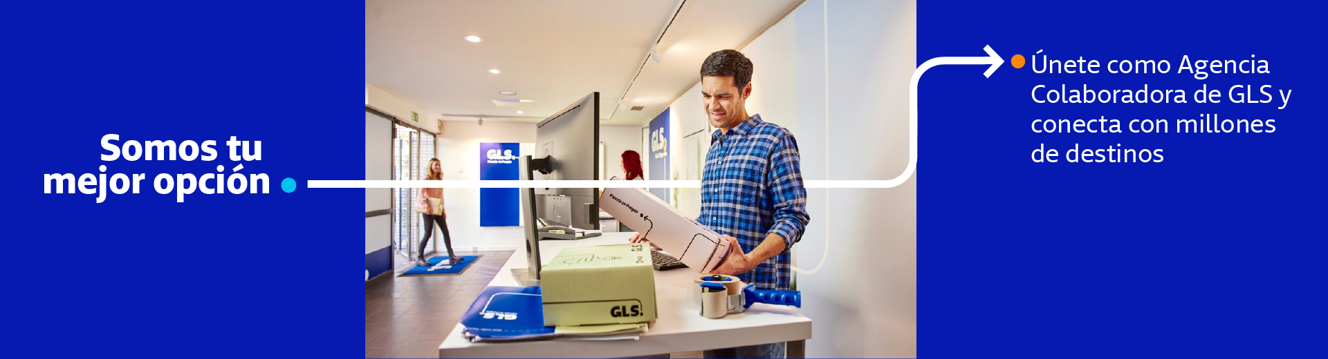 Banner promocional de GLS que muestra una Agencia Colaboradora preparando un envío.